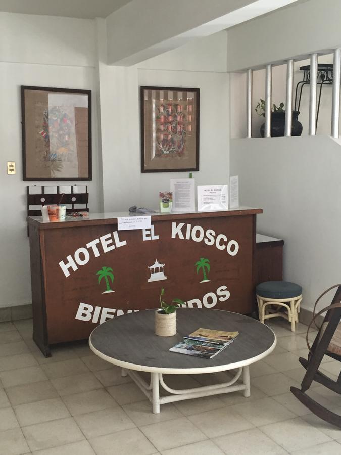 אקפולקו Hotel El Kiosco מראה חיצוני תמונה